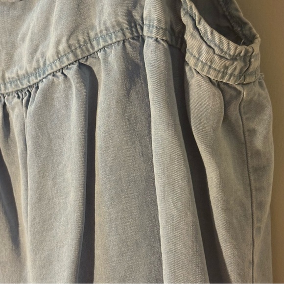 Hayden Los Angeles Tencel Square Neck Ruffle Cap Sleeve Top Light Denim Medium - Picture 7 of 13